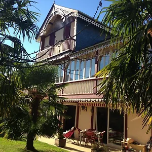 Des Palmiers Bed & Breakfast Bagneres-de-Bigorre